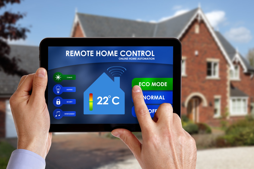 Home made convenient by smart home technology