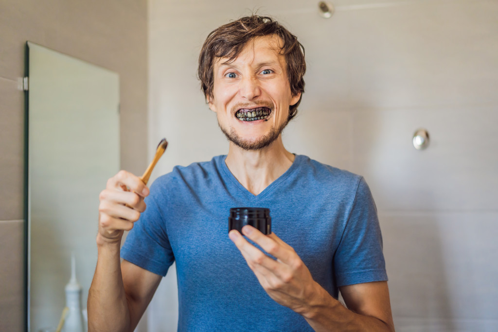 brushing teeth using Activated charcoal